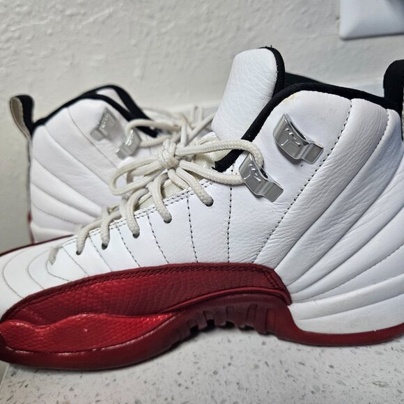 Jordan 12 Retro Cherry Size 6Y/7.5 womens sneaker - Picture 8 of 9